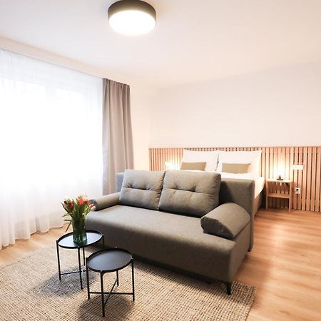 Dubno Eat & Sleep Hotel Nova Dubnica ภายนอก รูปภาพ