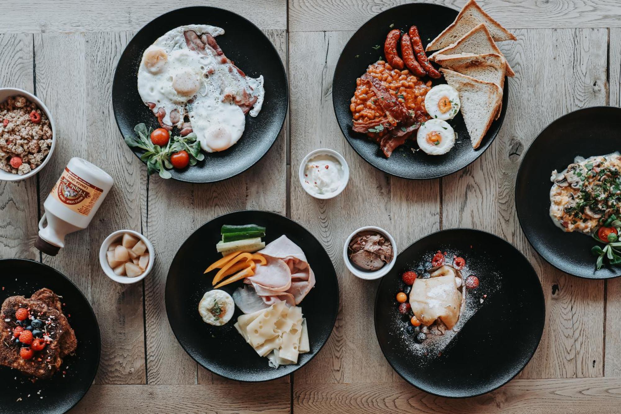Dubno Eat & Sleep Hotel Nova Dubnica ภายนอก รูปภาพ